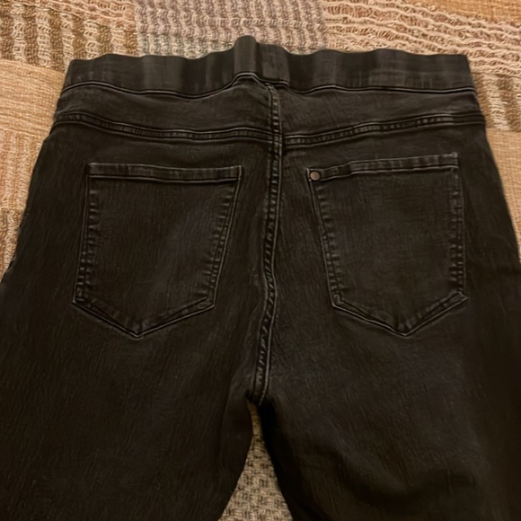 H&M Skinny Dark Grey Slight Fade Black Denim Jeans Jeggings - Picture 4 of 9